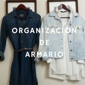 Ropa de una organizacion de closet, dirigida por Karinna Bello de Siempre estilosa