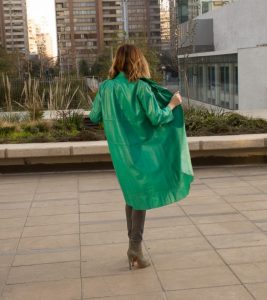 Abrigo de Cuero Verde
